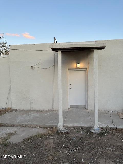 Building Photo - 7909 La Jolla Dr