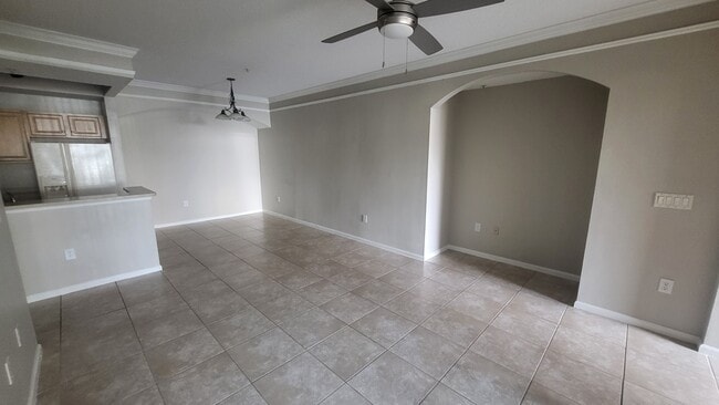 Building Photo - 12024 Villanova Dr