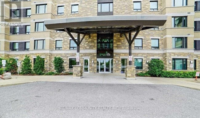 Building Photo - 7400 Markham Rd