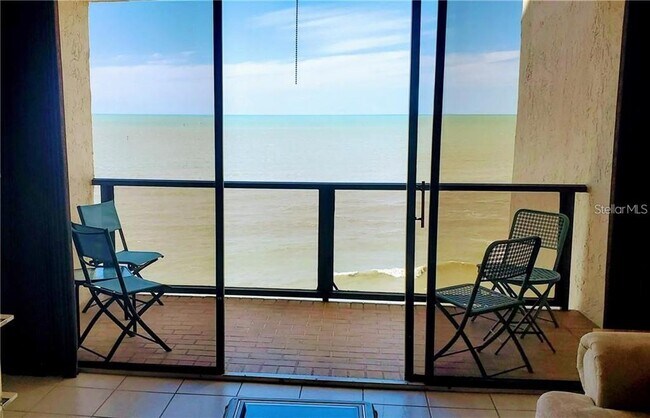 Foto del edificio - 450 S Gulfview Blvd