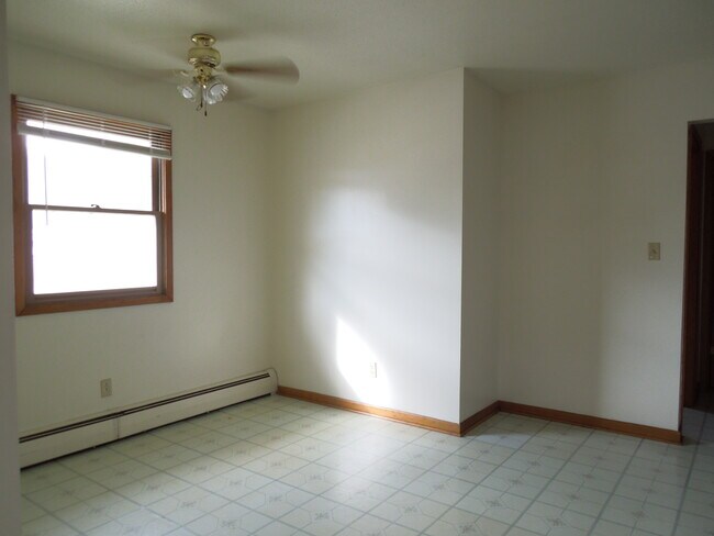 Foto del edificio - 227 Plymouth St