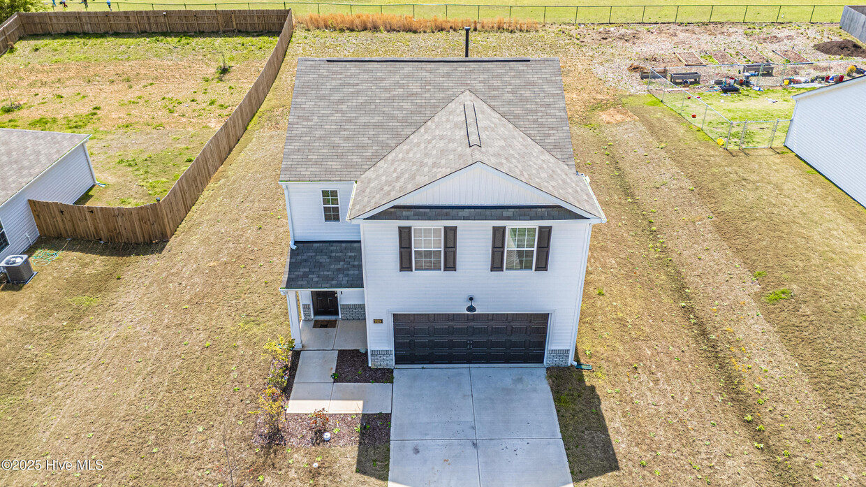Foto principal - 3024 Paradise Way