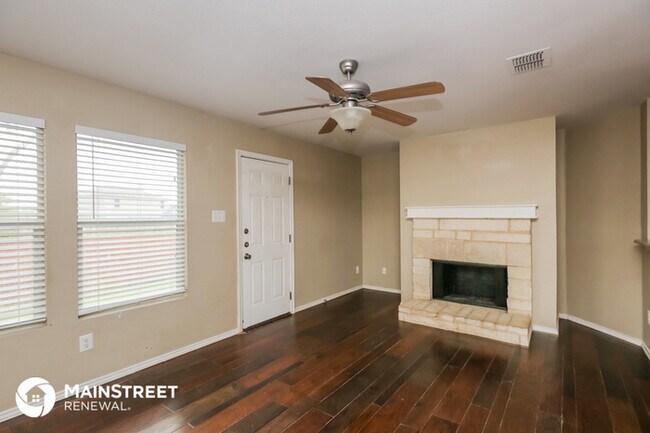 Building Photo - 1405 Krista Dr