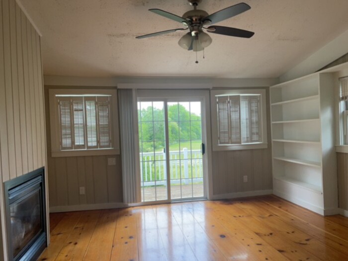 Building Photo - NOW AVAILABLE! - 132 High Rd, Newbury, MA,...