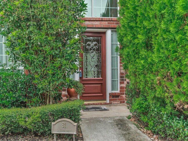 Foto del edificio - 81 La Costa Dr