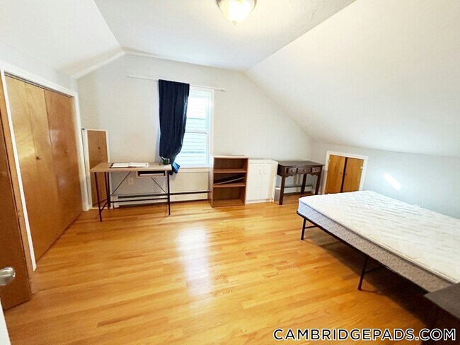 Foto del edificio - 40 Plymouth St