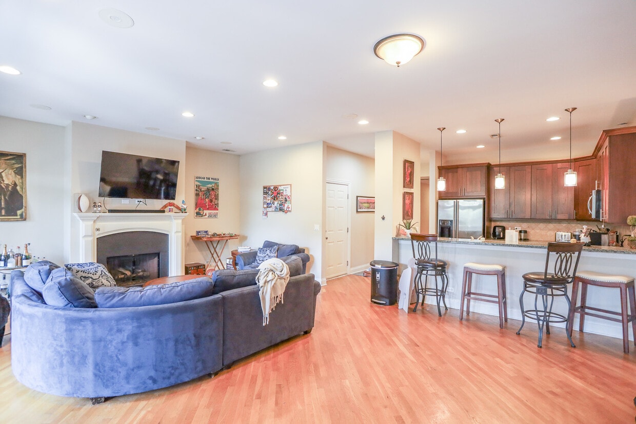 Foto principal - 2927 N Lincoln Ave