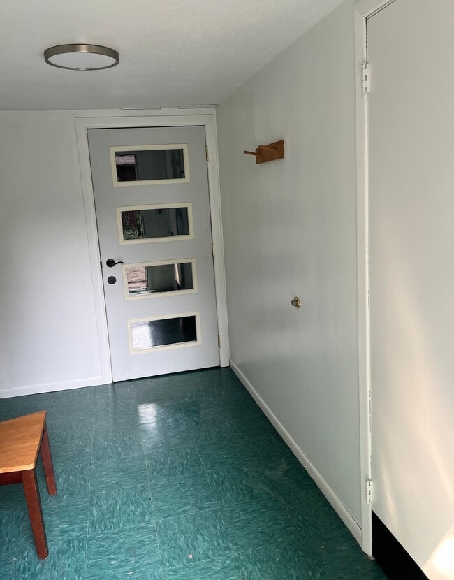 Foto del edificio - 401 Highland Ave W