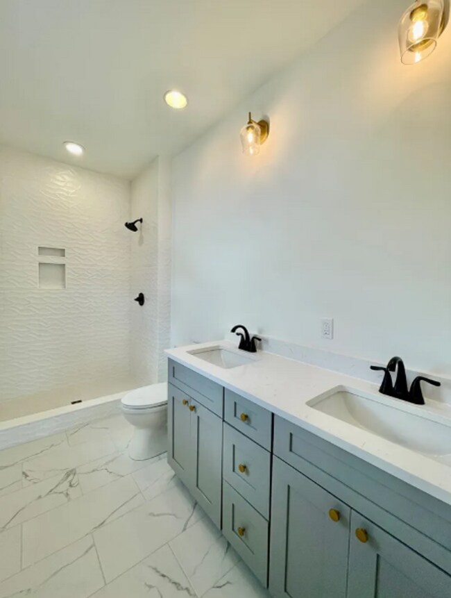 Foto del edificio - NEW CONSTRUCTION~ AVALON SUBDIVISION