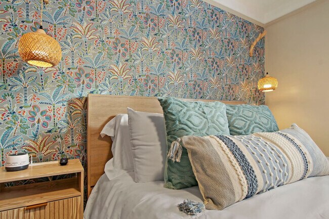 Foto del edificio - 3446 N Ozark Ave