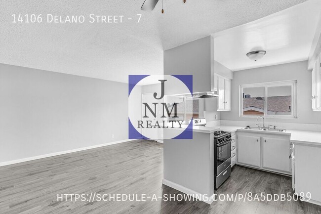 Building Photo - Newly remodeled 1 Bed + 1 Bath - *SECTION ...