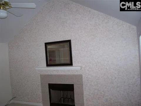 Building Photo - 5002 Holmes Ave