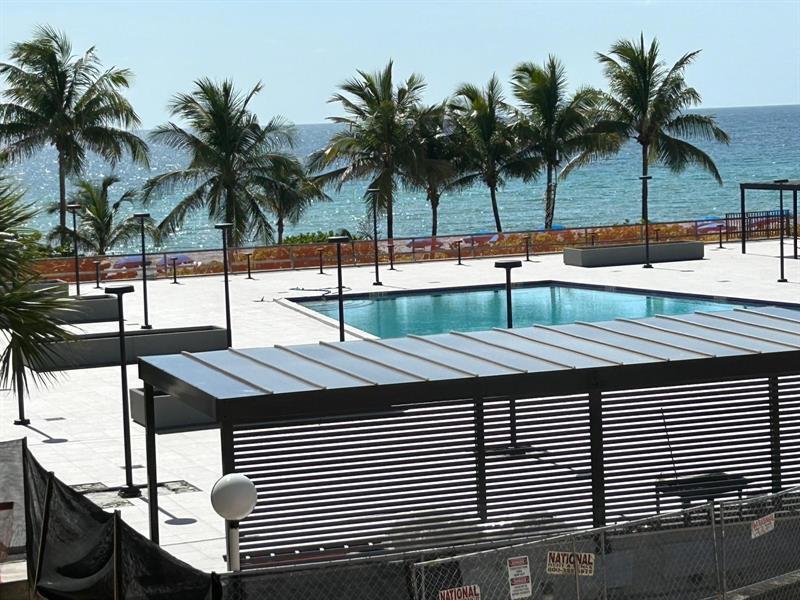 Foto principal - 1950 S Ocean Dr