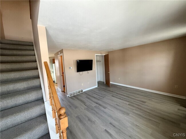 Foto del edificio - 1336 Westcott St