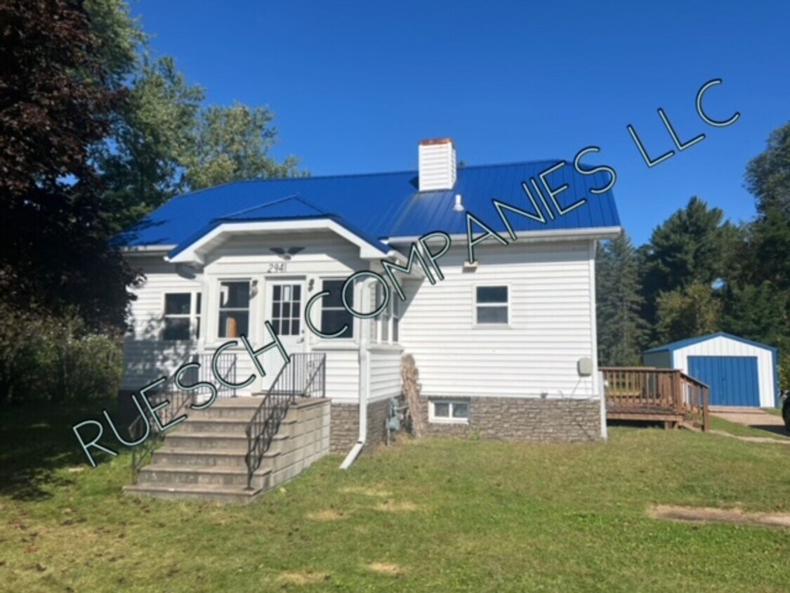 Primary Photo - 3 Bedroom House