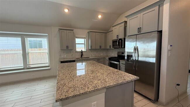 Foto del edificio - 125 Woods Edge Ln