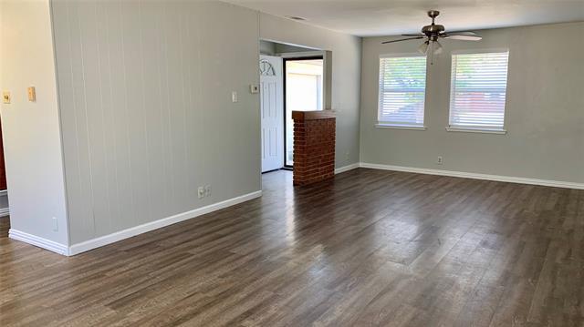 Foto del edificio - 909 Memorial Dr