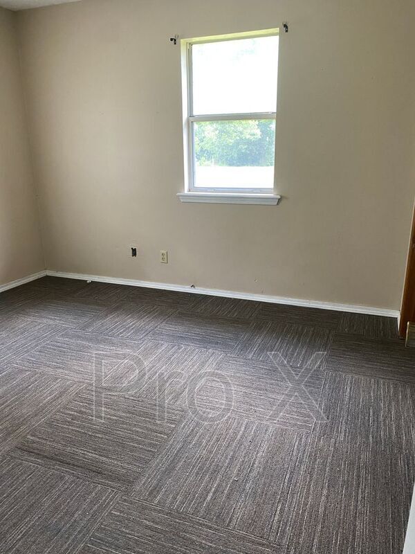 Building Photo - 8432 S Shadow Ln