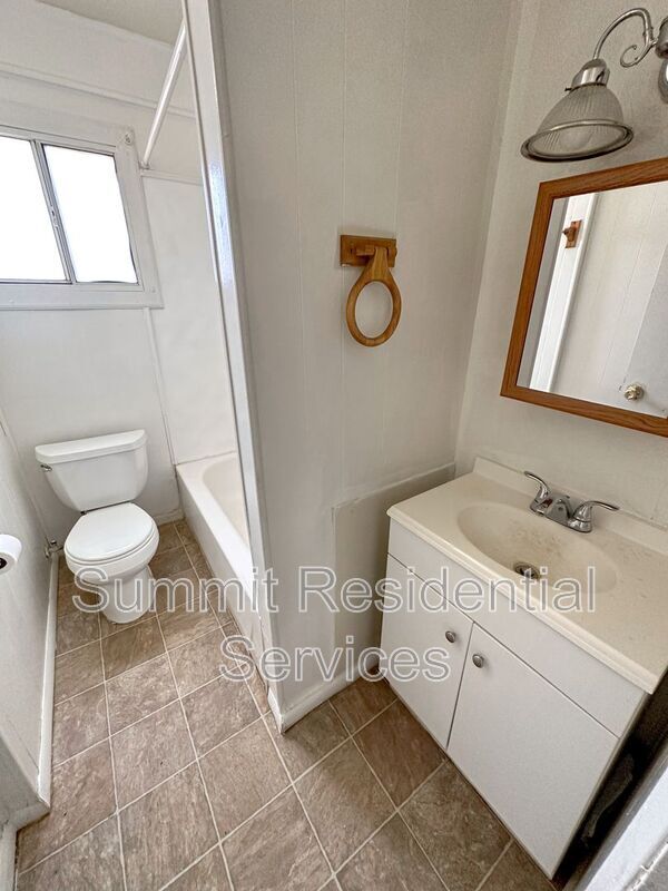 Foto del edificio - 3719 E Fairmount St