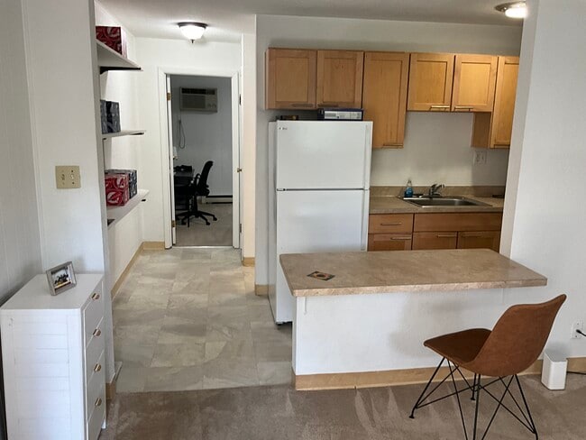 Apartment view 1 - Sunflower Place - Full Unit for Rent