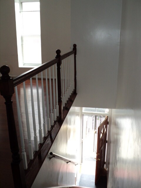 Foto del edificio - 1022 6th St NE