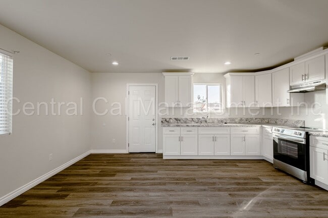 Foto del edificio - 541 Walker St