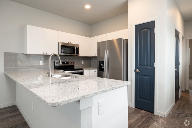 1BR, 1BA - 699SF - Kitchen - Cottages at Woodmen Heights
