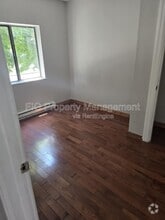 Building Photo - 431 W G St