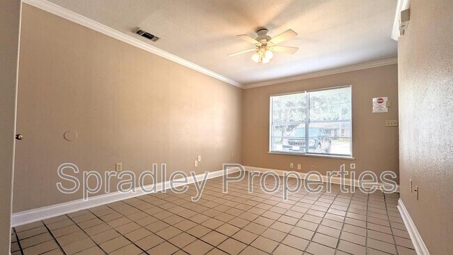 Building Photo - 1017 N Wall St