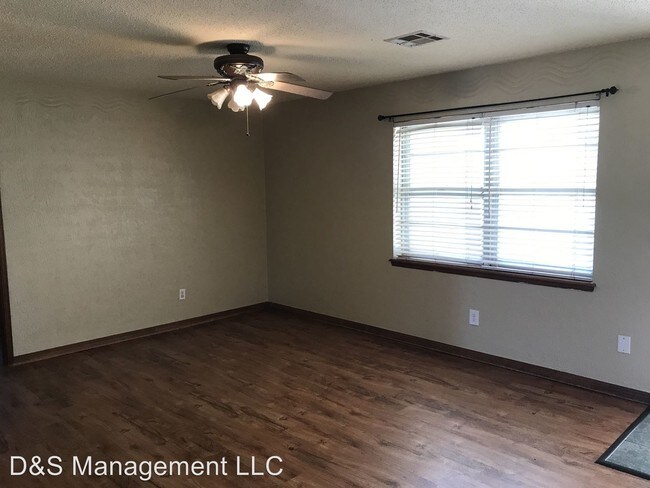 Foto del edificio - 2809 SW 84th St