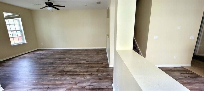 Foto del edificio - 10361 Lake District Ln