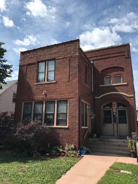 Building Photo - 5942 5th Ave