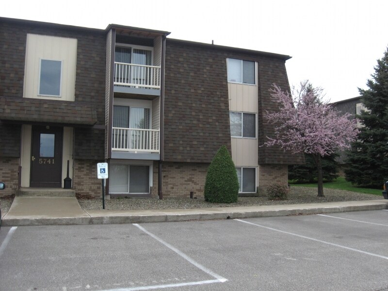 Foto principal - Alpine Village Apartments