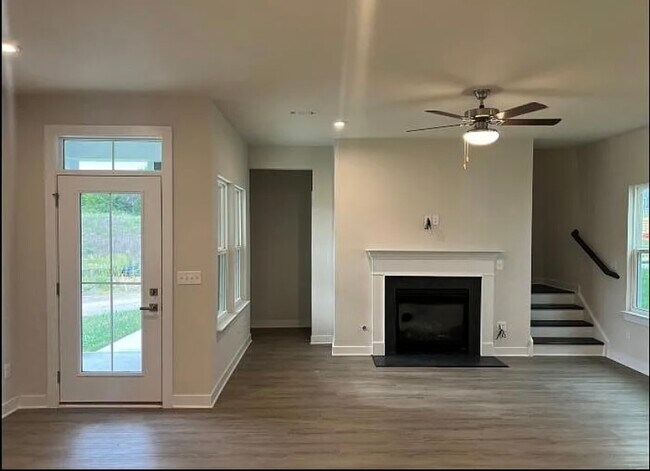 Foto del edificio - 8053 Warbler Way