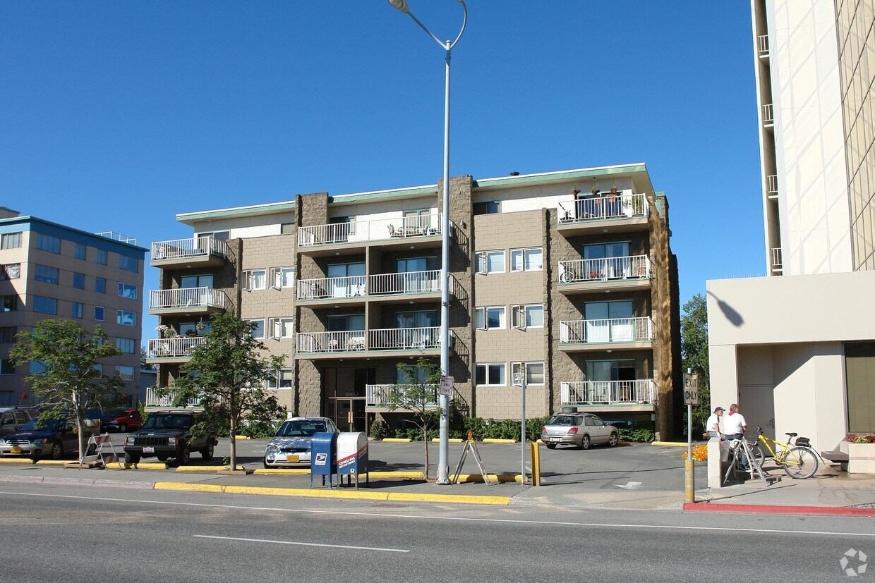 Horizon West Apartments Anchorage, AK