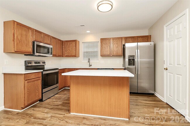 Foto del edificio - 3128 Reid Brook Ln