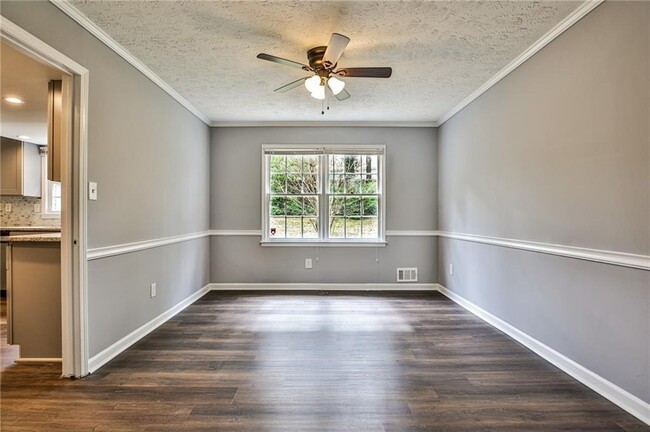 Building Photo - 1423 Martin Nash Rd SW