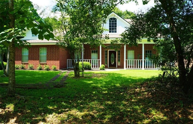 Building Photo - 2429 Chantilly Ln