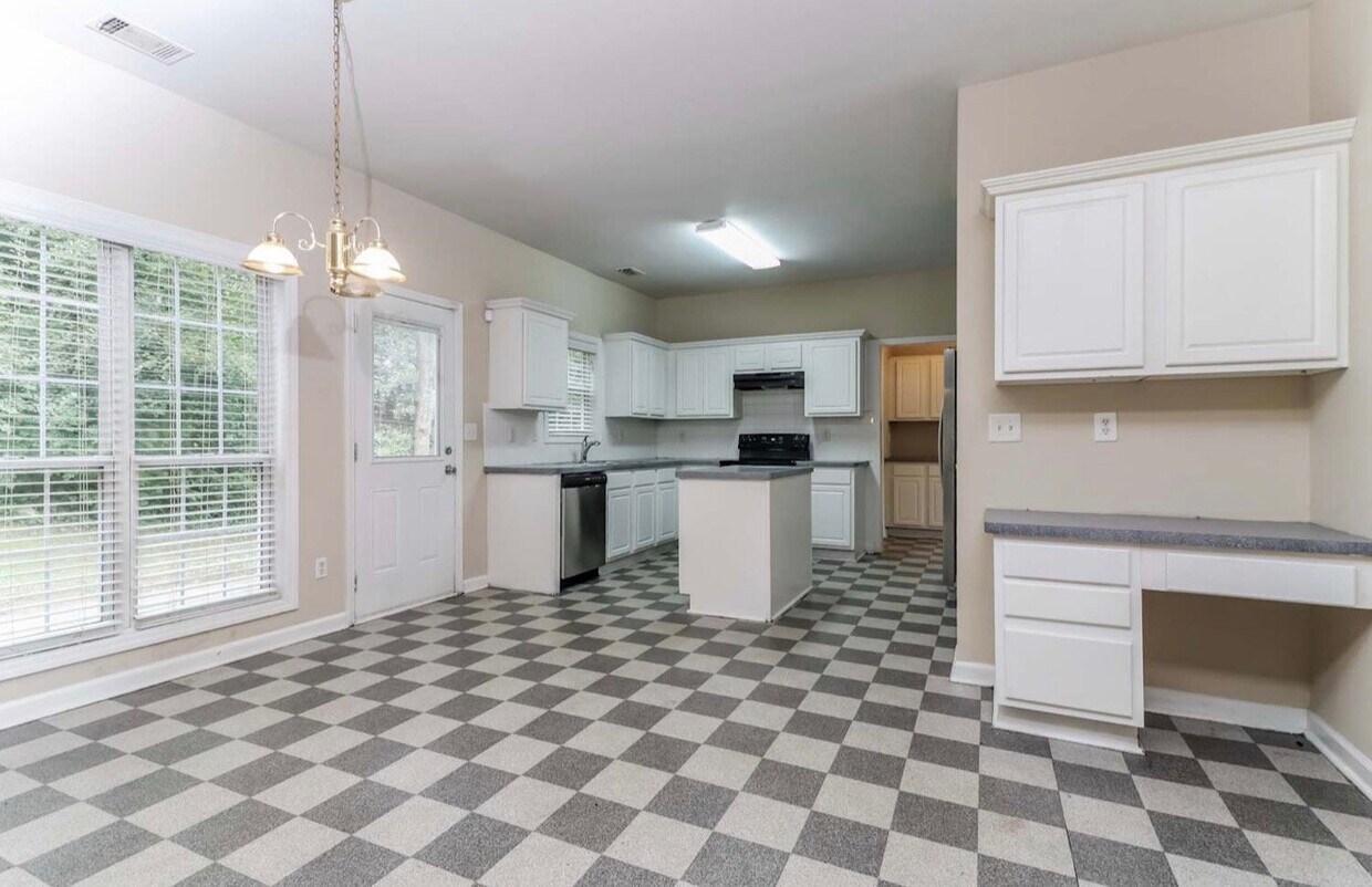 Foto del edificio - 3740 Cranford Dr SW