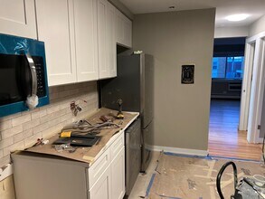 Building Photo - 9608 N Greenwood Ave