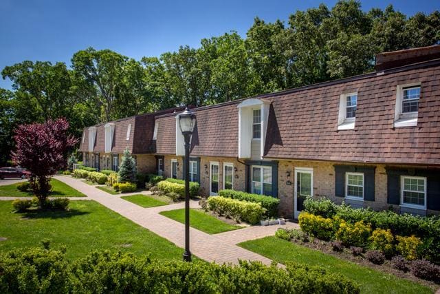 Building Photo - Fairfield Hillside At Coram
