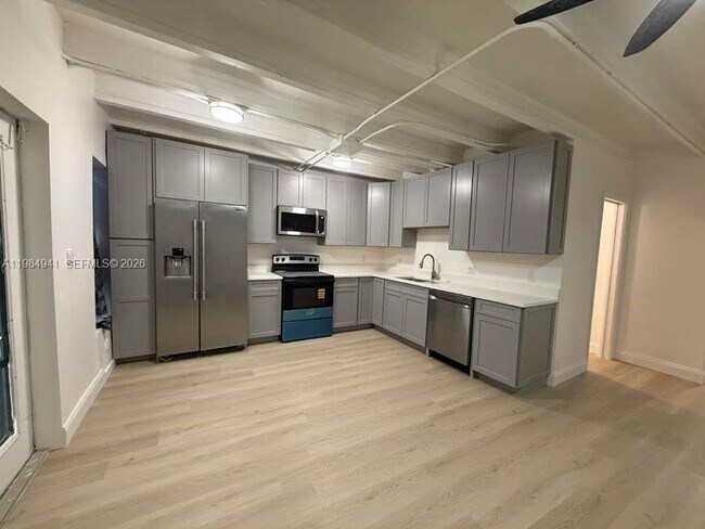 Foto del edificio - 1608 NW 5th Ave