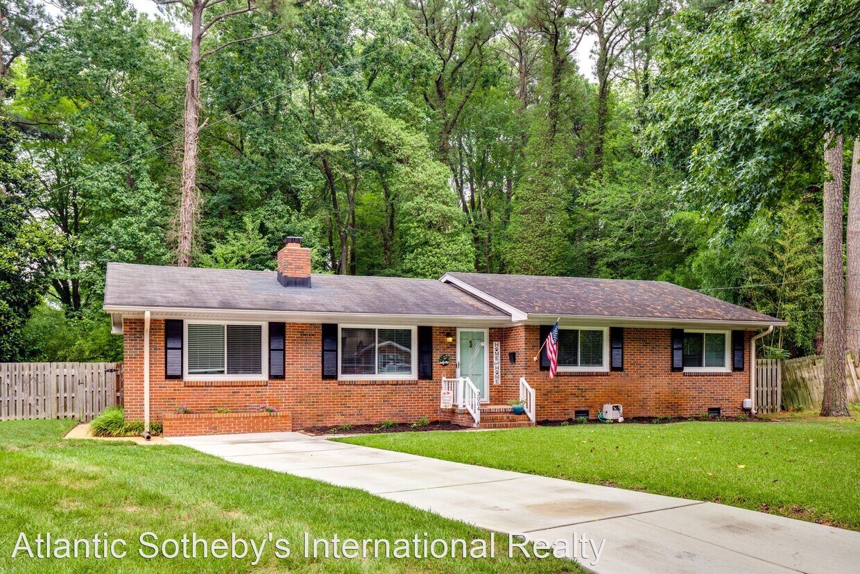 Primary Photo - 3 br, 1.5 bath House - 3004 Milford Lane