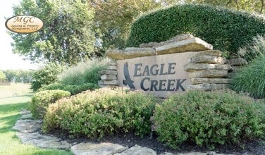 Building Photo - 2092 SW Timbertrace Ln