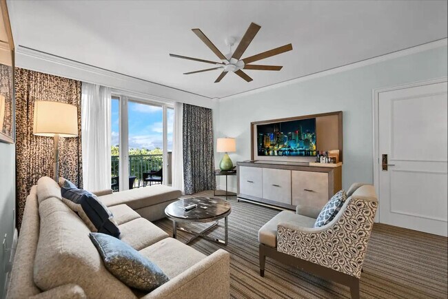 Foto del edificio - 455 Grand Bay Dr