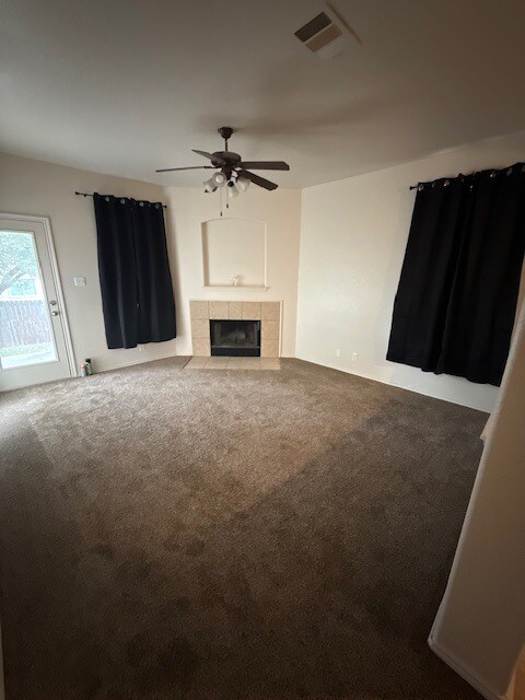 Building Photo - 536 Foxford Run Dr