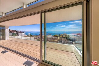 Building Photo - 18223 Coastline Dr