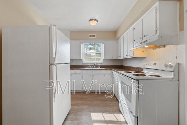 Foto del edificio - 4209 Dunning Rd