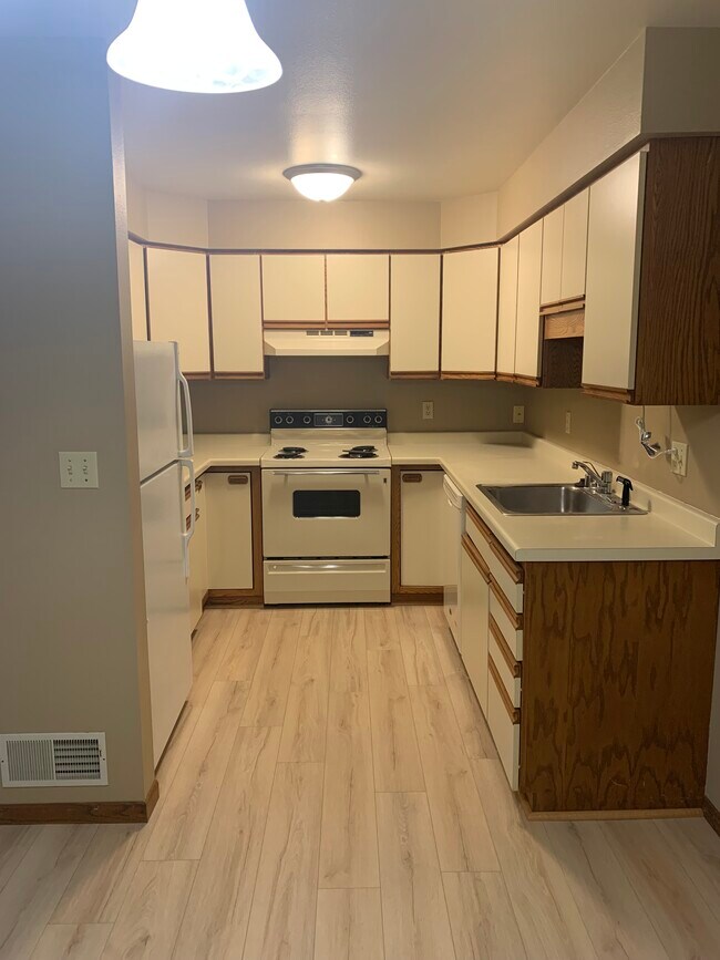 Cocina - 307 River St