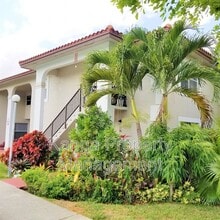 Building Photo - 11425 NW 35th St